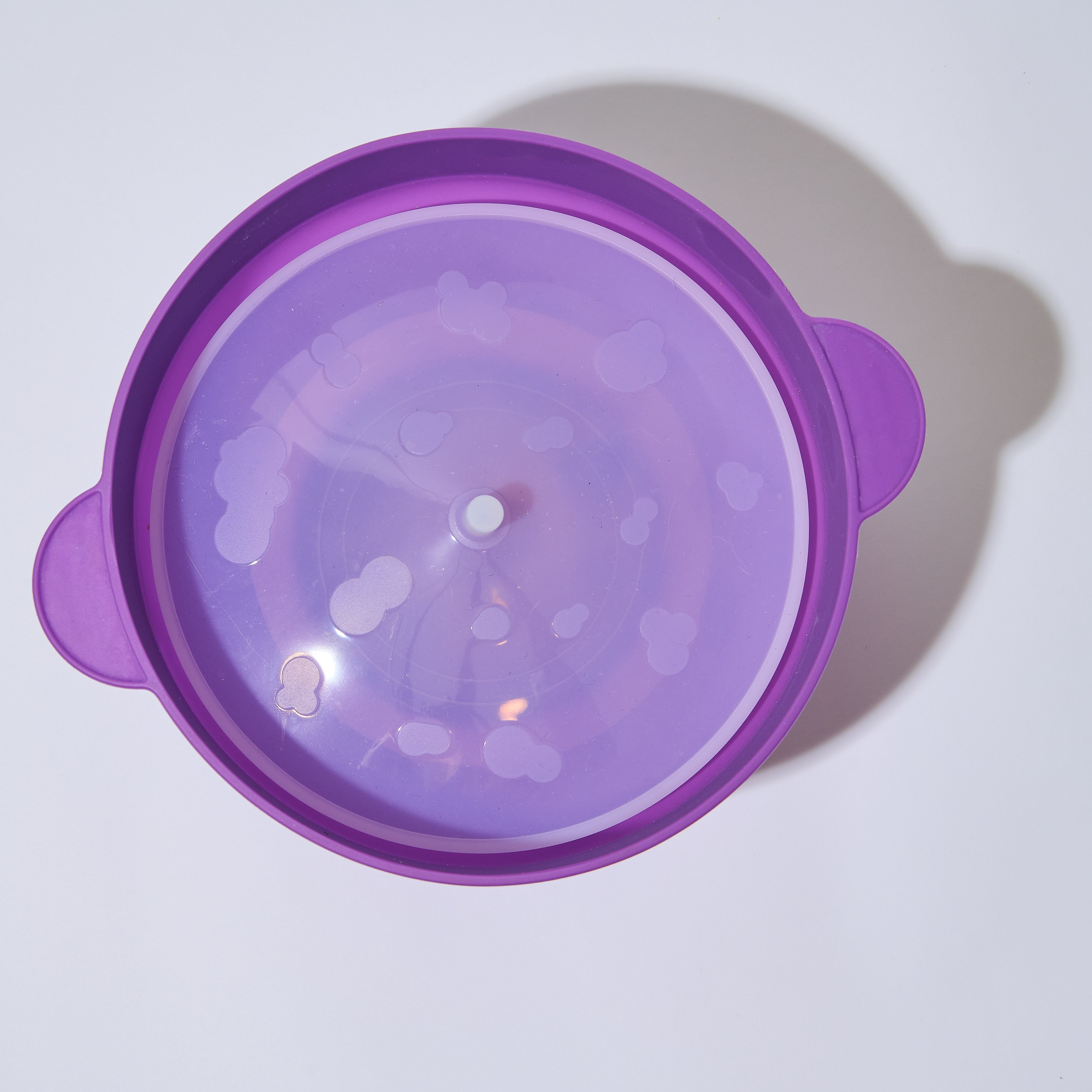 The Microwave Popcorn Popper Bowl With Lid Pass The Popcorn The microwave popcorn popper bowl with lid pass the popcorn